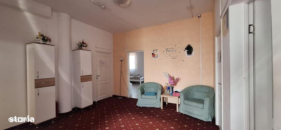 Casă cu 4 camere în Chitila