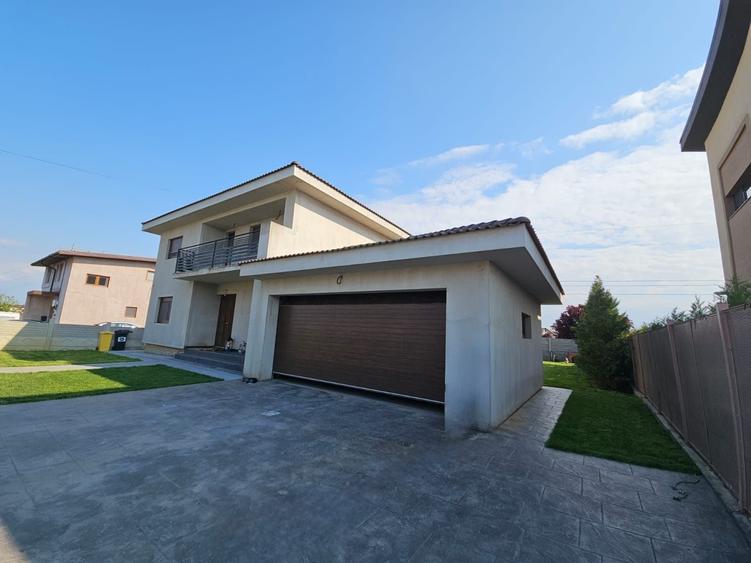 Casă cu 4 camere în Moșnița Nouă