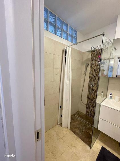 Apartament cu 2 camere, mobilat în Central