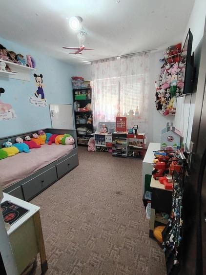 Apartament cu 3 camere decomandat în Nord