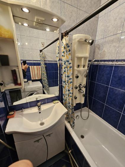 Garsonieră decomandată în Drumul Carului
