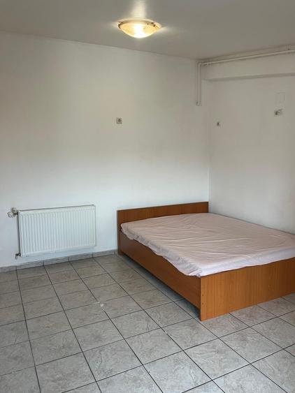 Garsonieră semidecomandată în Berceni