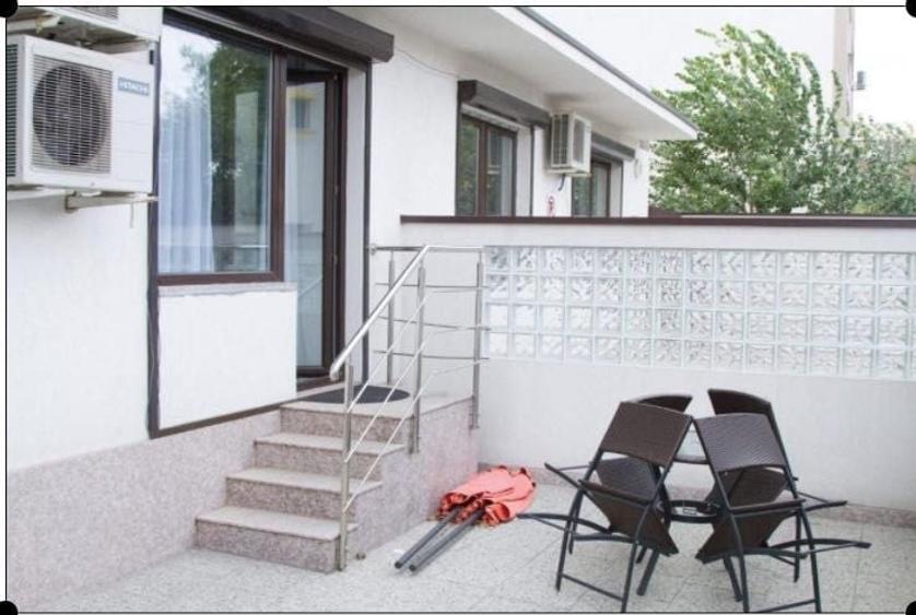 Apartament cu 2 camere decomandat în Băneasa