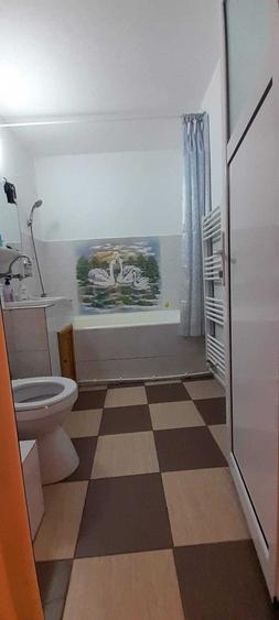 Apartament cu 2 camere decomandat în Dorobanți