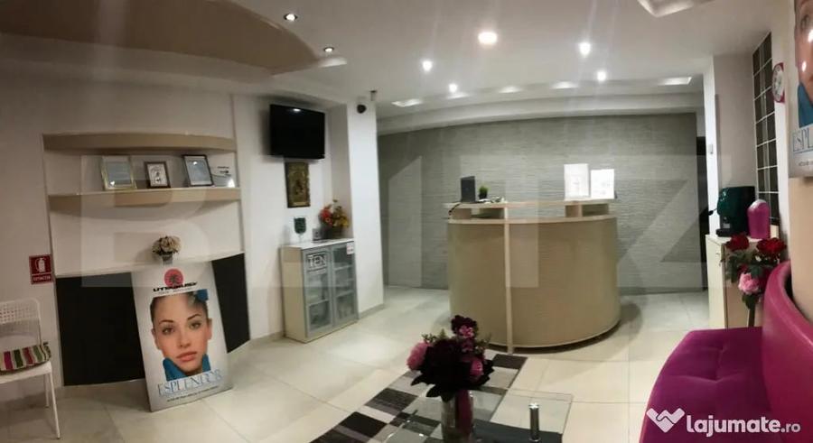 Spațiu comercial, de 290 mp, în Micro 3