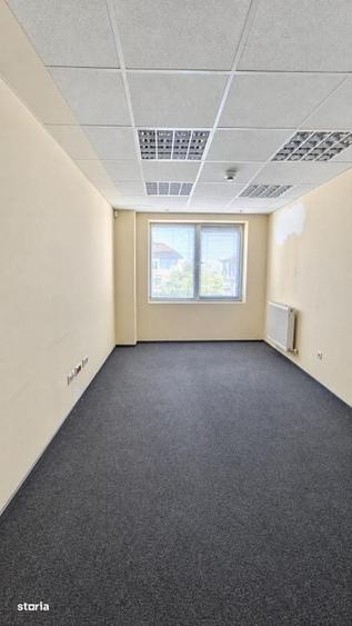 Spațiu comercial, de 800 mp, în Șelimbăr