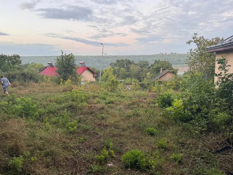 Teren de 2341 mp, în Copou