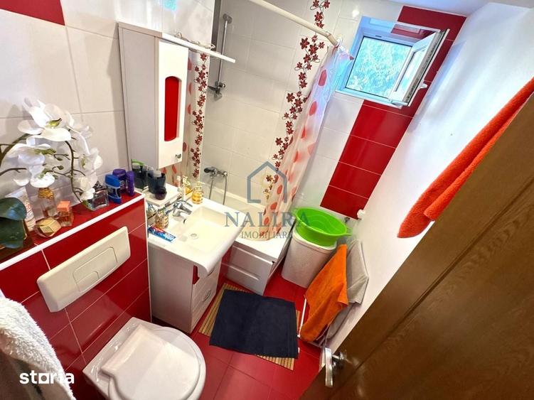 Apartament de vanzare - 3 camere decomandat - Ioan Slavici - etaj 3/4 - 14