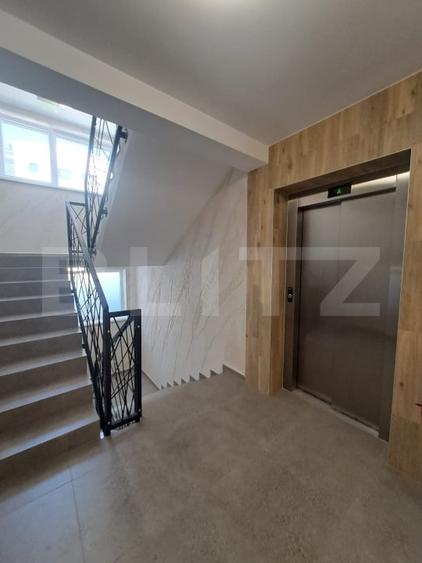 Apartament cu 2 camere decomandat, mobilat în Tractorul
