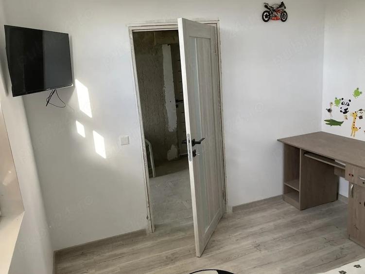 Casă cu 1 camere cu Teren 2190 Mp în Scutelnici