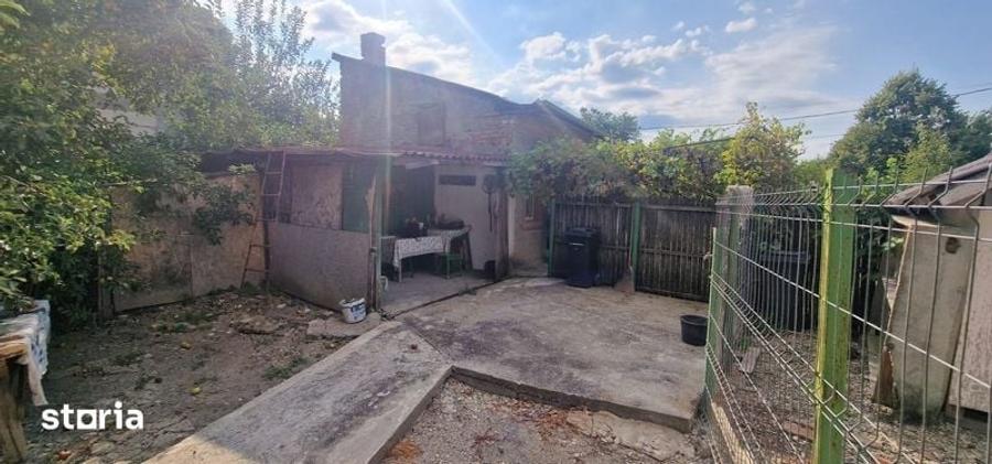 Casă cu 3 camere cu Teren 59 Mp în Răzvad