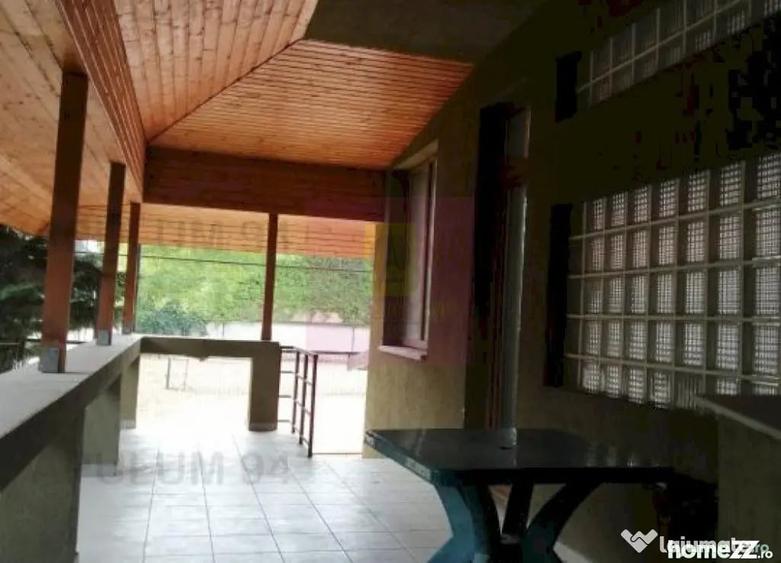 Casă cu 3 camere cu Teren 400 Mp în Ghencea