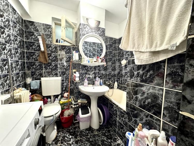 Apartament cu 2 camere decomandat, mobilat în Gruia