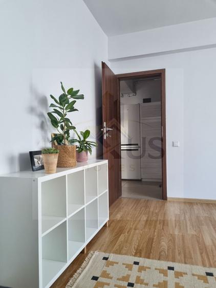 Apartament cu 2 camere decomandat, mobilat în Sud — fotografia 3