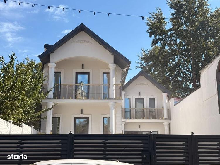 Casă cu 4 camere în Vitan