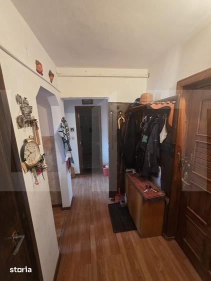 Apartament cu 2 camere decomandat în Simeria