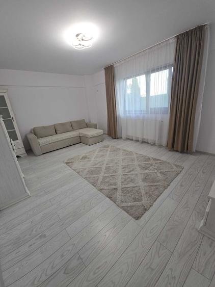 inchiriez apartament cu 2 camere in Complex Bucium Confort - 5