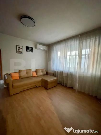 Apartament cu 2 camere semidecomandat în Fălticeni