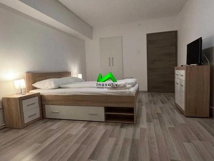 Apartament cu 3 camere decomandat, mobilat în Central