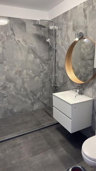 Apartament cu 2 camere decomandat în Florești