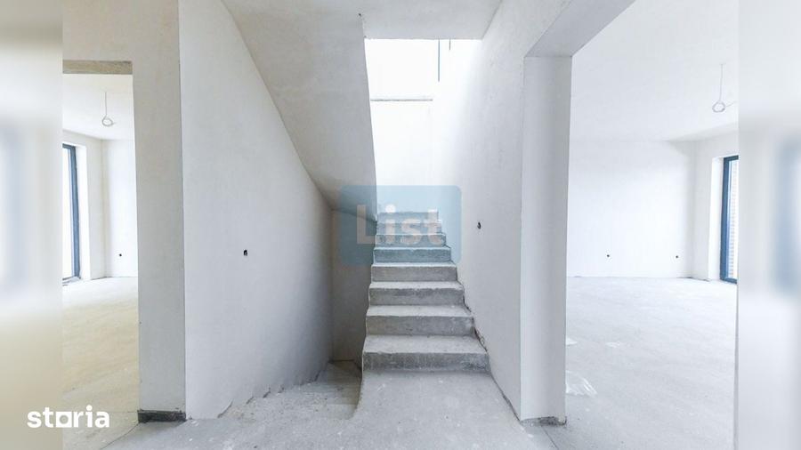 Casă cu 5 camere cu Teren 288 Mp în Grigorescu