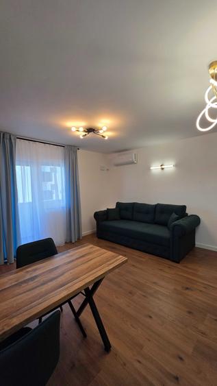 Apartament cu 2 camere decomandat în Sud