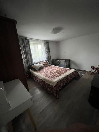 Casă cu 3 camere în Valea Călugărească