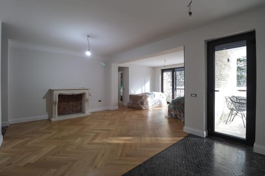 Apartament cu 2 camere decomandat în Furnica