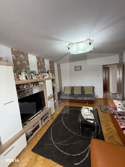 Apartament cu 3 camere în Girocului