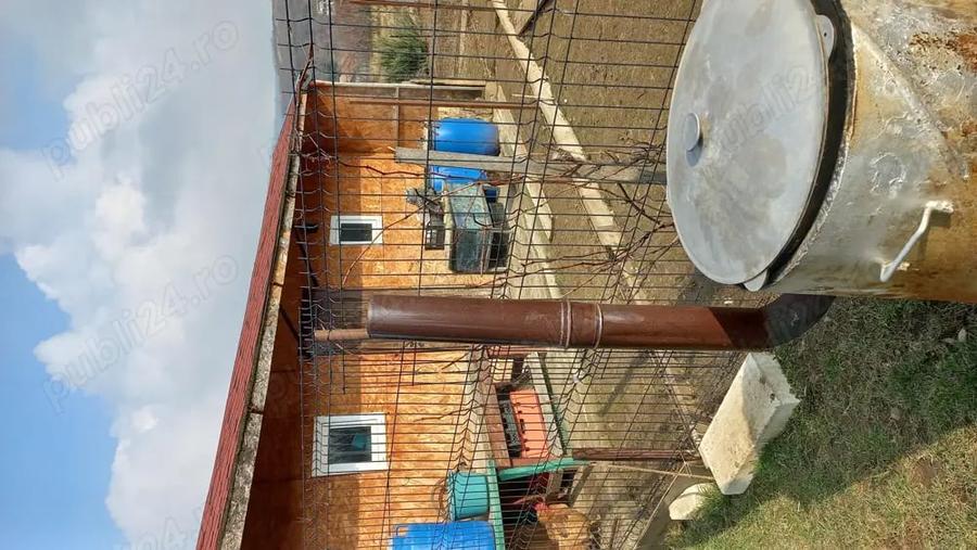 Casă cu 3 camere cu Teren 751 Mp în Cuvin