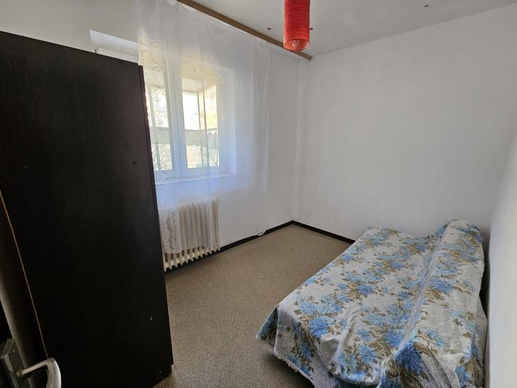 Apartament cu 2 camere decomandat, mobilat în P-ța Gorjului