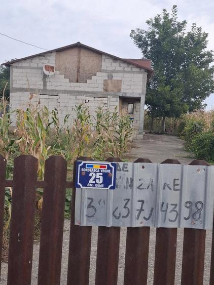 Casă cu Teren 1400 Mp în Bordeasca Veche