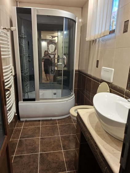 Apartament cu 2 camere decomandat în Exterior Vest