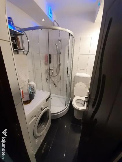 Garsonieră decomandată în Brâncoveanu