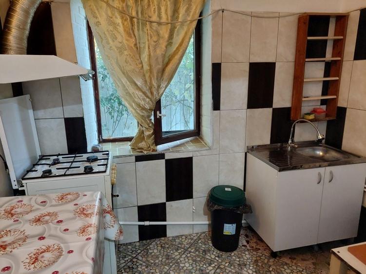 Garsonieră în Sârbi