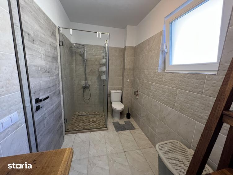 Casă cu 4 camere decomandat cu Teren 250 Mp în Turnișor