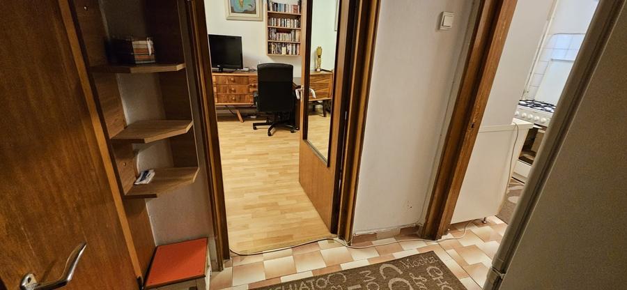 Inchiriez apartament 2 camere - 2