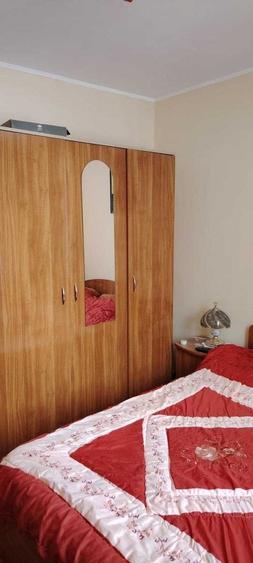 Apartament cu 3 camere semidecomandat, mobilat în Brâncoveanu