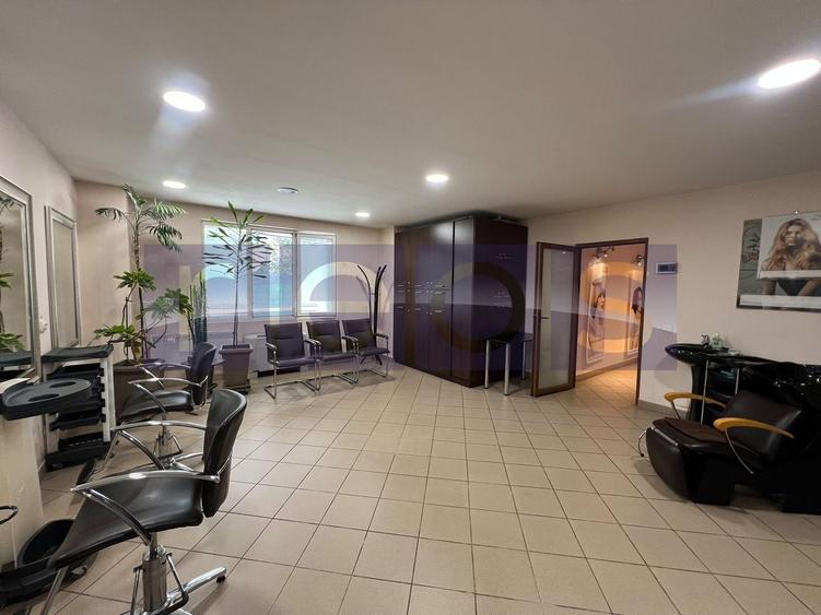 Spațiu comercial, de 102 mp, în Decebal