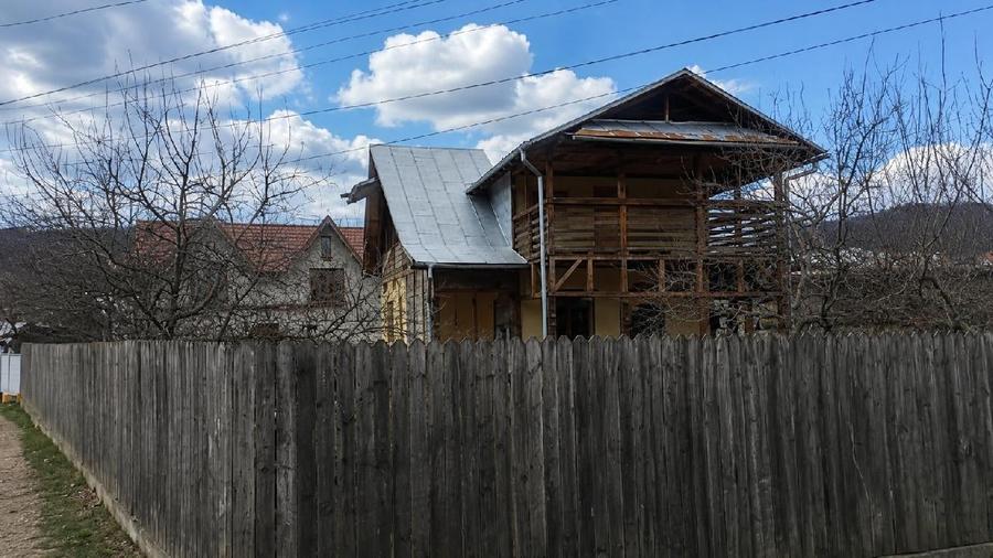 Casă individuală cu 3 camere cu Teren 585 Mp în Vărbilău