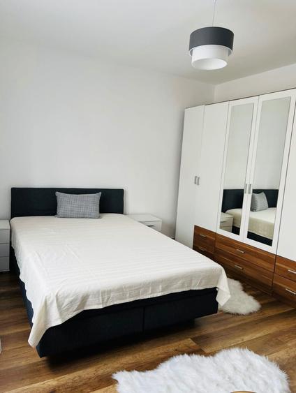 Apartament cu 2 camere decomandat în Exterior Vest