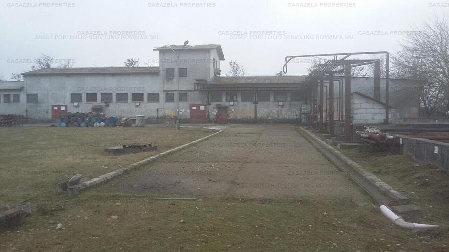 Spațiu comercial, de 1,419 mp, în Mișca