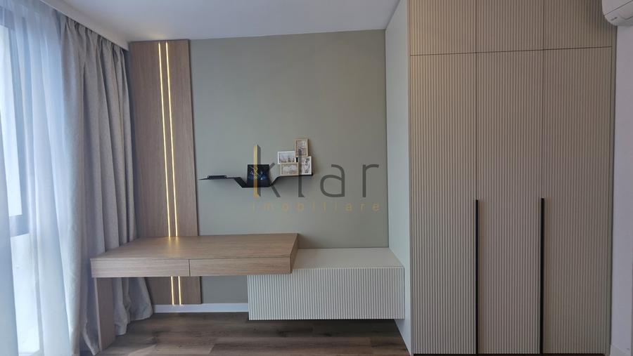 Apartament cu 3 camere semidecomandat, mobilat în Calea Turzii