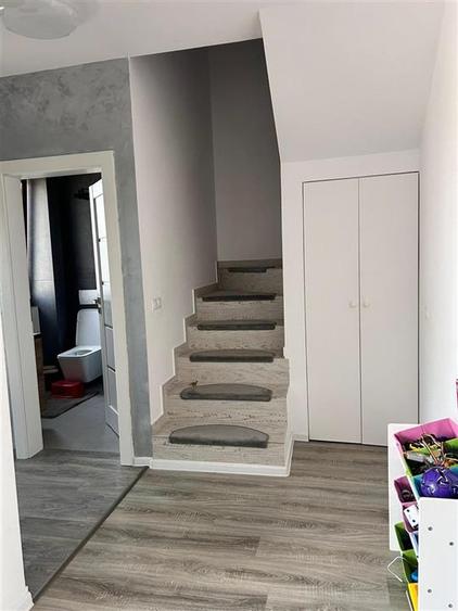 Casă cu 4 camere cu Teren 300 Mp în Săsar