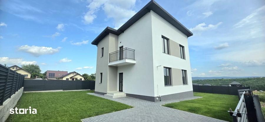 Casă cu 4 camere cu Teren 410 Mp în Cug