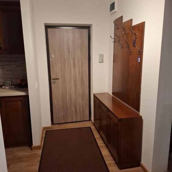Apartament cu 4 camere decomandat în Cug
