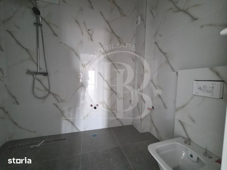 Apartament cu 3 camere în Titan