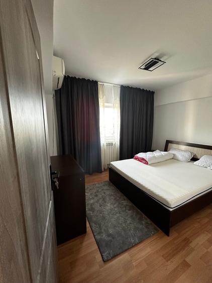 Apartament cu 2 camere decomandat în Far