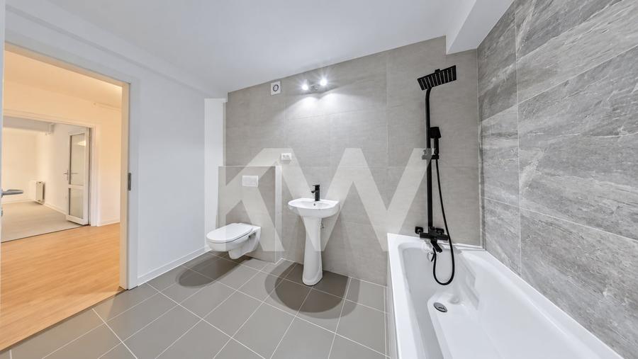 Apartament cu 3 camere decomandat în Avantgarden