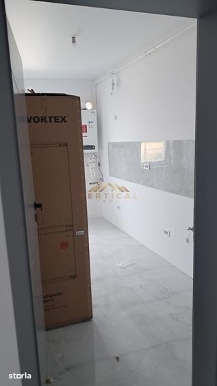 Garsonieră decomandată în Central